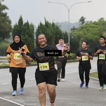 Runner Photo 8500524