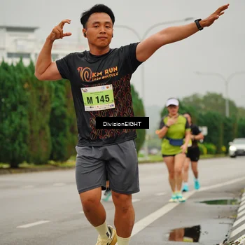 Runner Photo 8500551