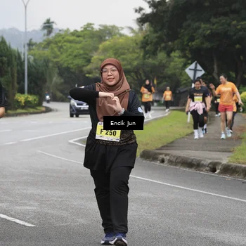 Runner Photo 8500692