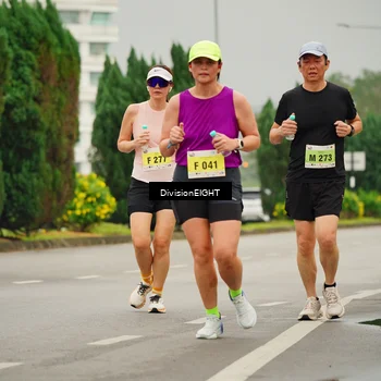 Runner Photo 8500696