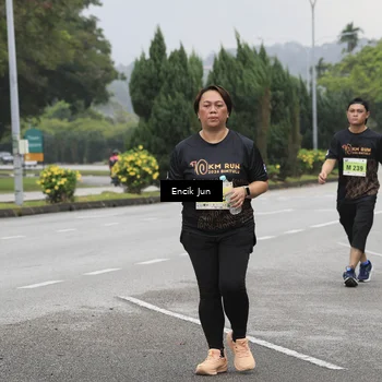 Runner Photo 8500698