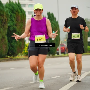 Runner Photo 8500704