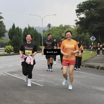 Runner Photo 8500725