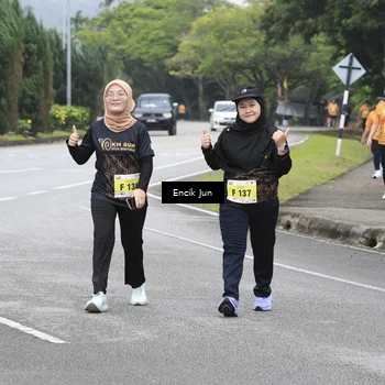 Runner Photo 8500772