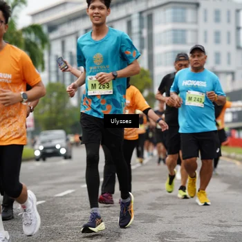 Runner Photo 8500839
