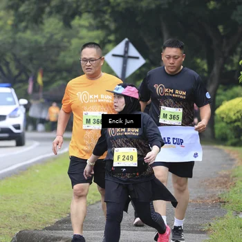 Runner Photo 8500886