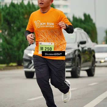 Runner Photo 8500926