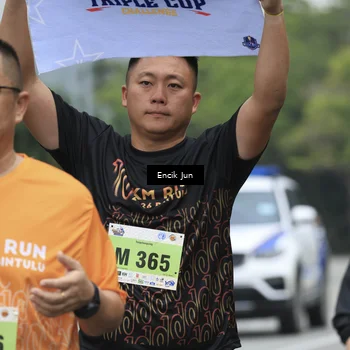 Runner Photo 8500930
