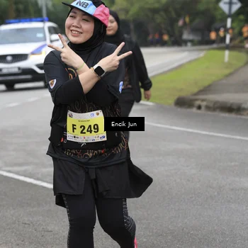 Runner Photo 8500946