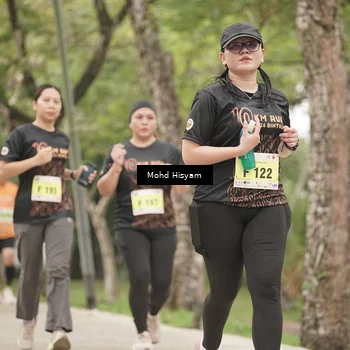 Runner Photo 8501100