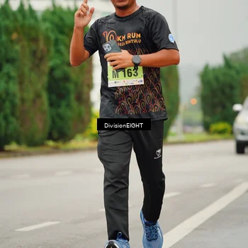 Runner Photo 8501251