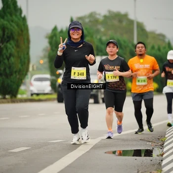 Runner Photo 8501316