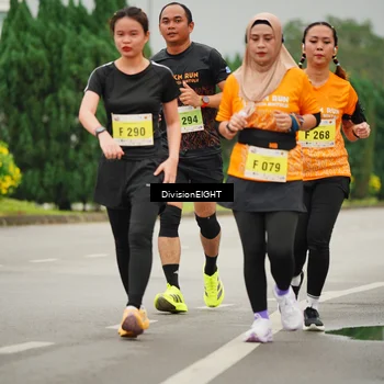 Runner Photo 8501331