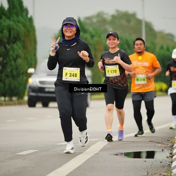 Runner Photo 8501350