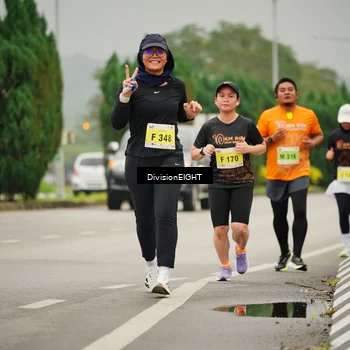 Runner Photo 8501359