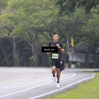 Runner Photo 8501832