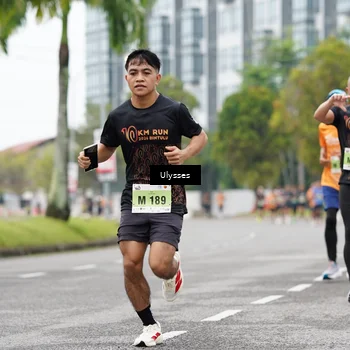 Runner Photo 8501840