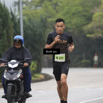 Runner Photo 8501855