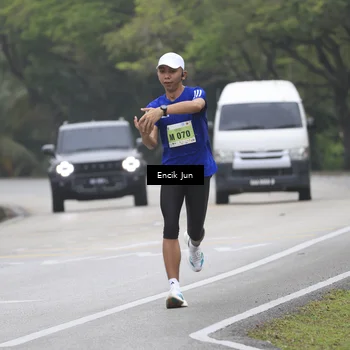 Runner Photo 8502005