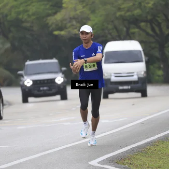 Runner Photo 8502008