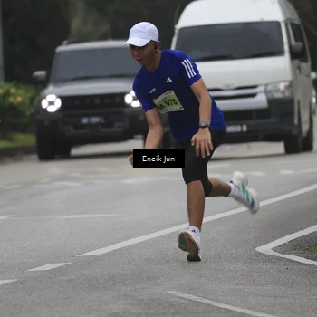 Runner Photo 8502020