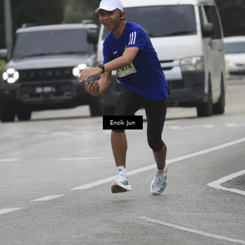 Runner Photo 8502031