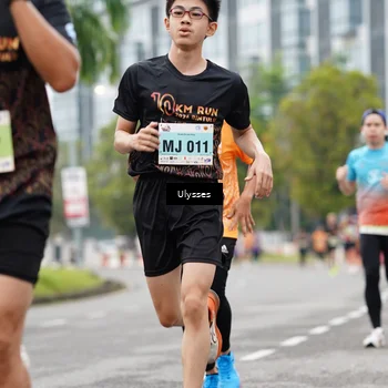 Runner Photo 8502032