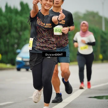 Runner Photo 8502044