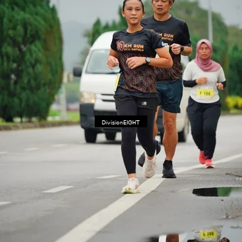 Runner Photo 8502047