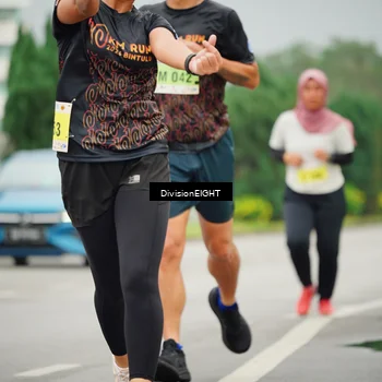 Runner Photo 8502069