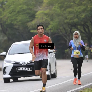 Runner Photo 8502112