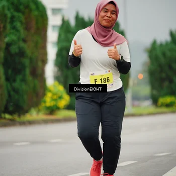Runner Photo 8502135