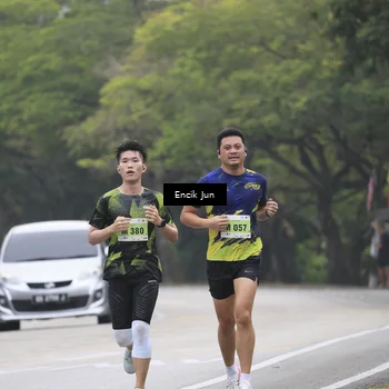 Runner Photo 8502156