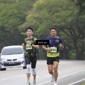 Runner Photo 8502160