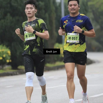Runner Photo 8502169
