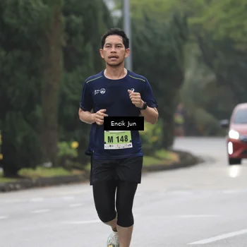 Runner Photo 8502181