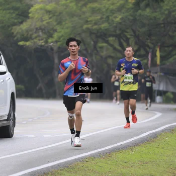Runner Photo 8502210