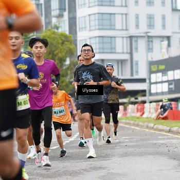 Runner Photo 8502212