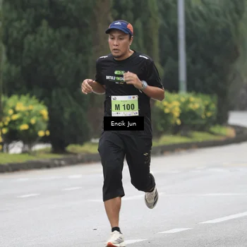 Runner Photo 8502250