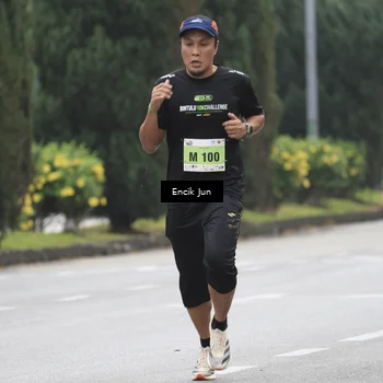 Runner Photo 8502256