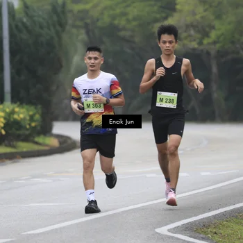 Runner Photo 8502259
