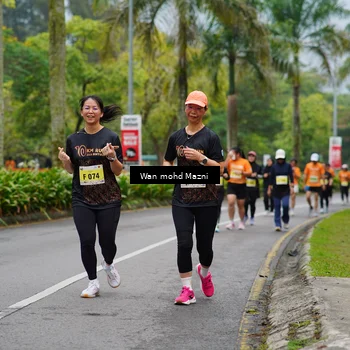 Runner Photo 8502267