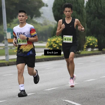 Runner Photo 8502285