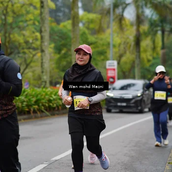 Runner Photo 8502288