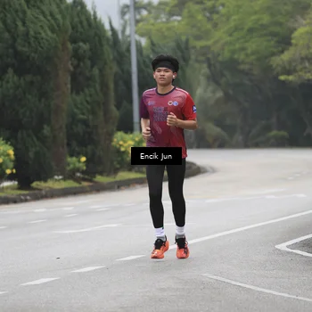 Runner Photo 8502290