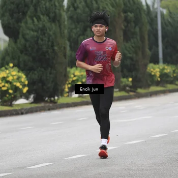 Runner Photo 8502295