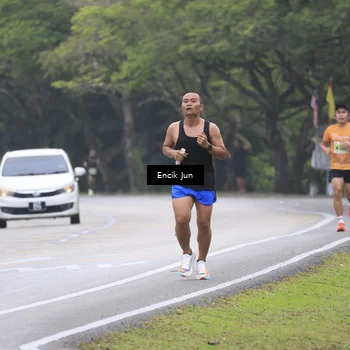 Runner Photo 8502324