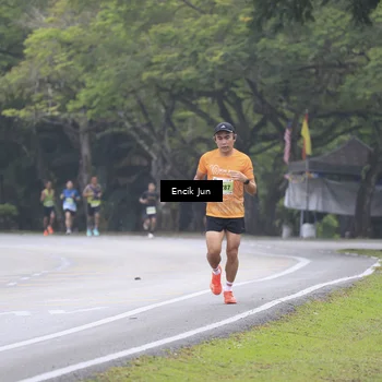Runner Photo 8502333