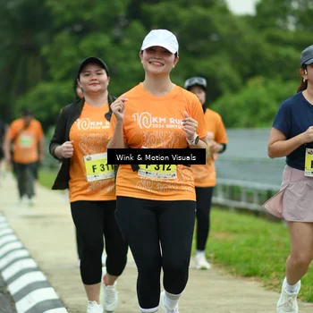 Runner Photo 8502334