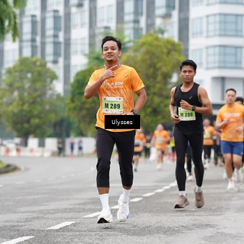 Runner Photo 8502338